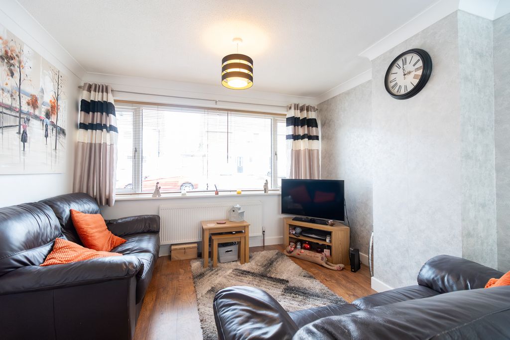 Additional image 4 of 3 bed semi-detached house for saleHayworth Close, Tamworth B79
