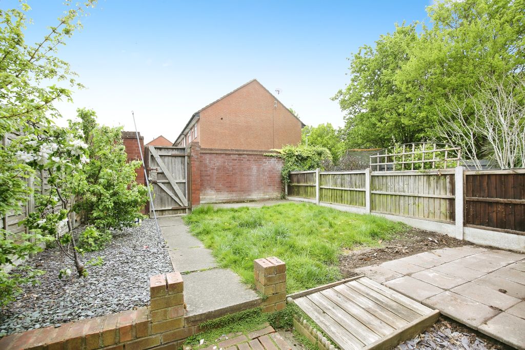 Additional image 2 of 3 bed terraced house for saleEdale, Wilnecote, Tamworth B77