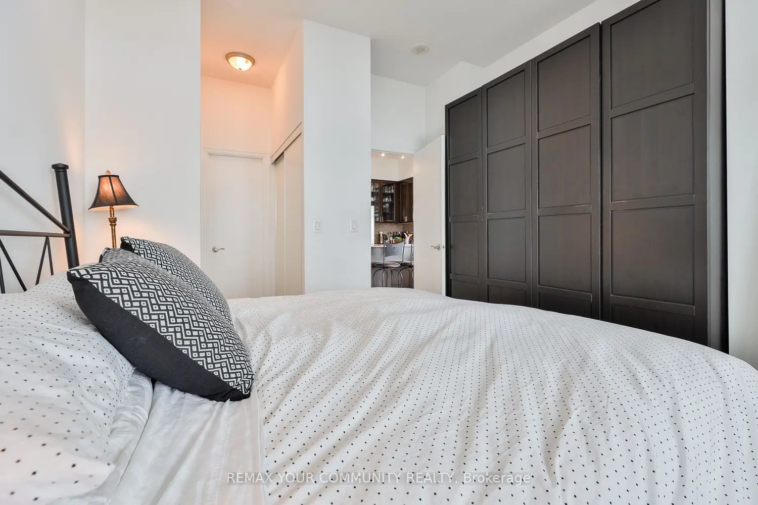 Additional image 10 of 8 Scollard Street Ph 201