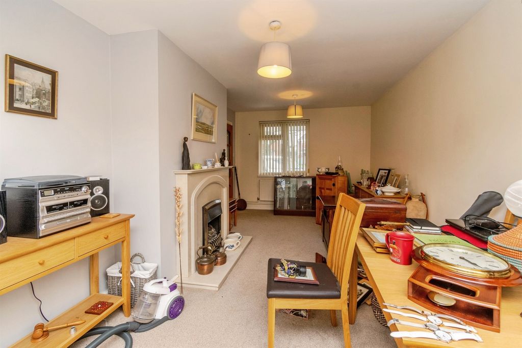 Additional image 7 of 4 bed semi-detached house for saleWestminster Road, Cannock WS11