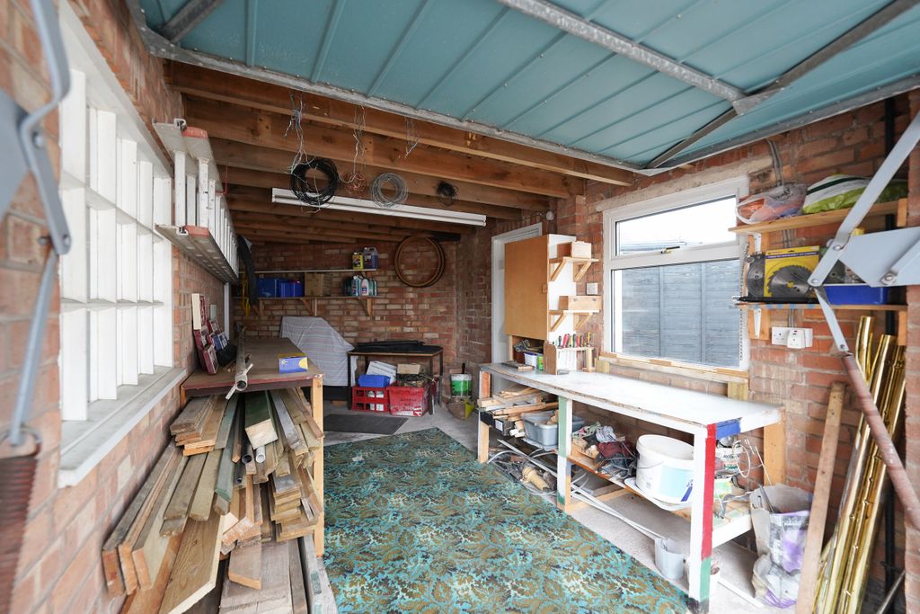 Additional image 16 of 2 bed detached bungalow for salePercy Street, Braunstone, Leicester, Leicestershire LE3