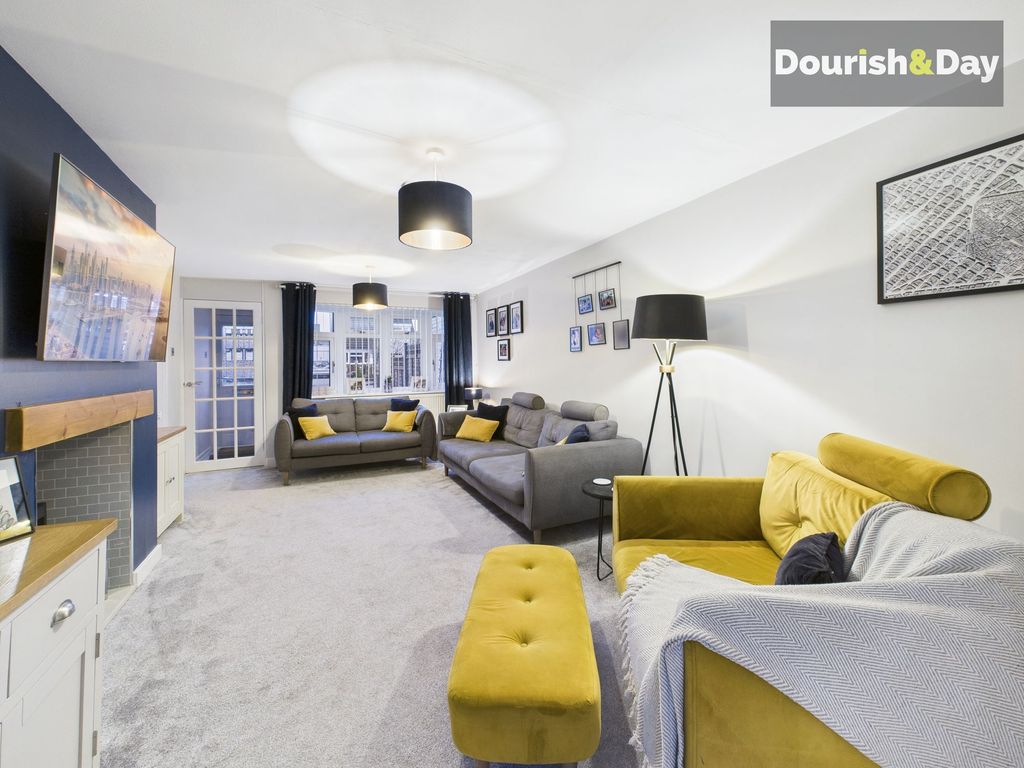 Additional image 7 of 4 bed detached house for saleDarnford Close, Parkside, Stafford ST16