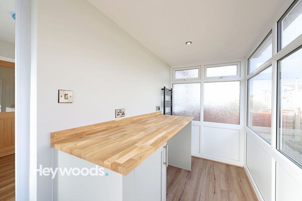 Additional image 8 of 2 bed semi-detached bungalow for saleFearns Avenue, Bradwell, Newcastle Under Lyme ST5