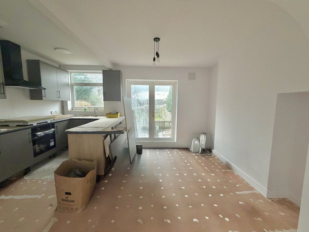 Additional image 5 of 3 bed semi-detached house for saleAveril Road, Leicester LE5