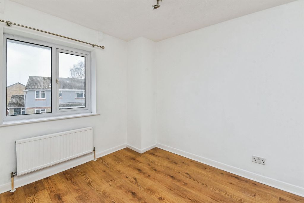 Additional image 15 of 4 bed semi-detached house for saleBright Close, Chippenham SN15