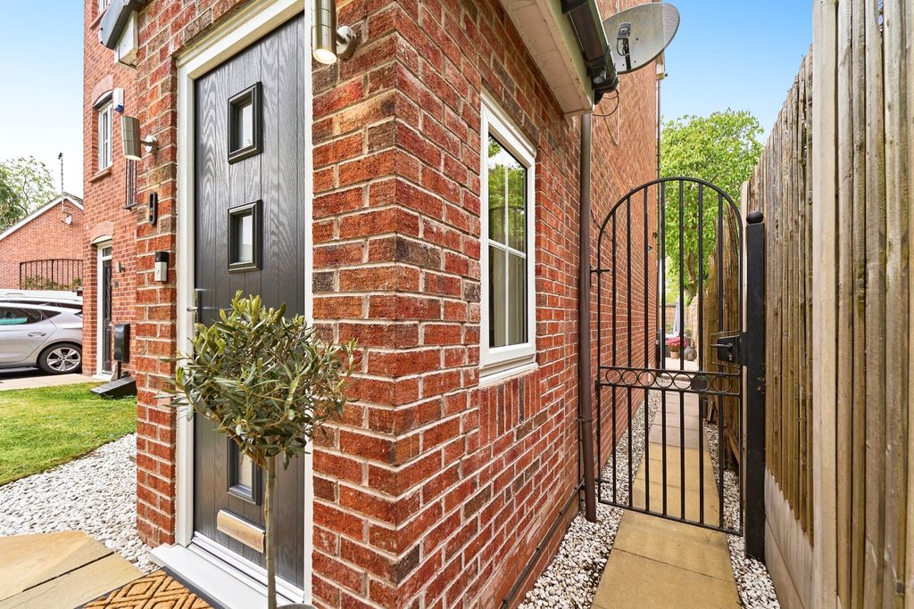 Additional image 23 of 4 bed semi-detached house for salePioneer Way, Stafford ST17