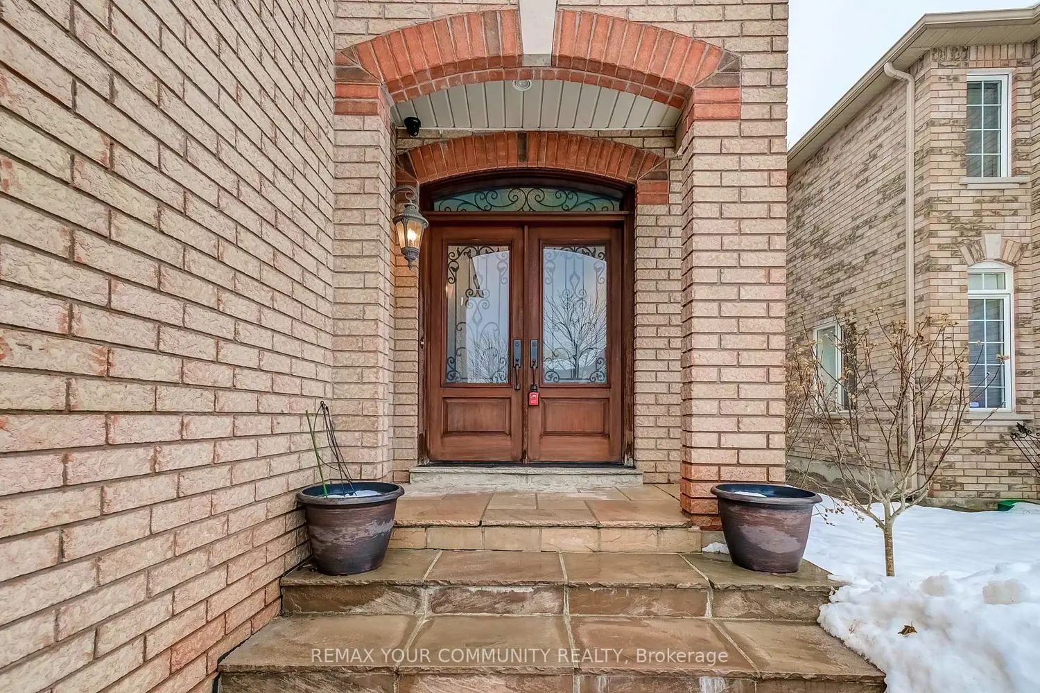 88 Castelli Court
