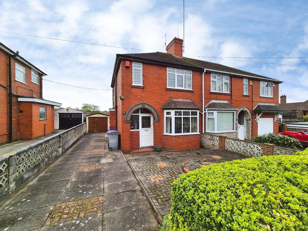 2 bed semi-detached house for saleHaywood Road, Burslem, Stoke-On-Trent, Staffordshire ST6