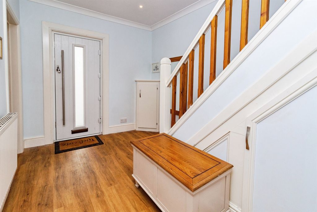 Additional image 7 of 4 bed semi-detached house for saleStone Road, Stafford ST16