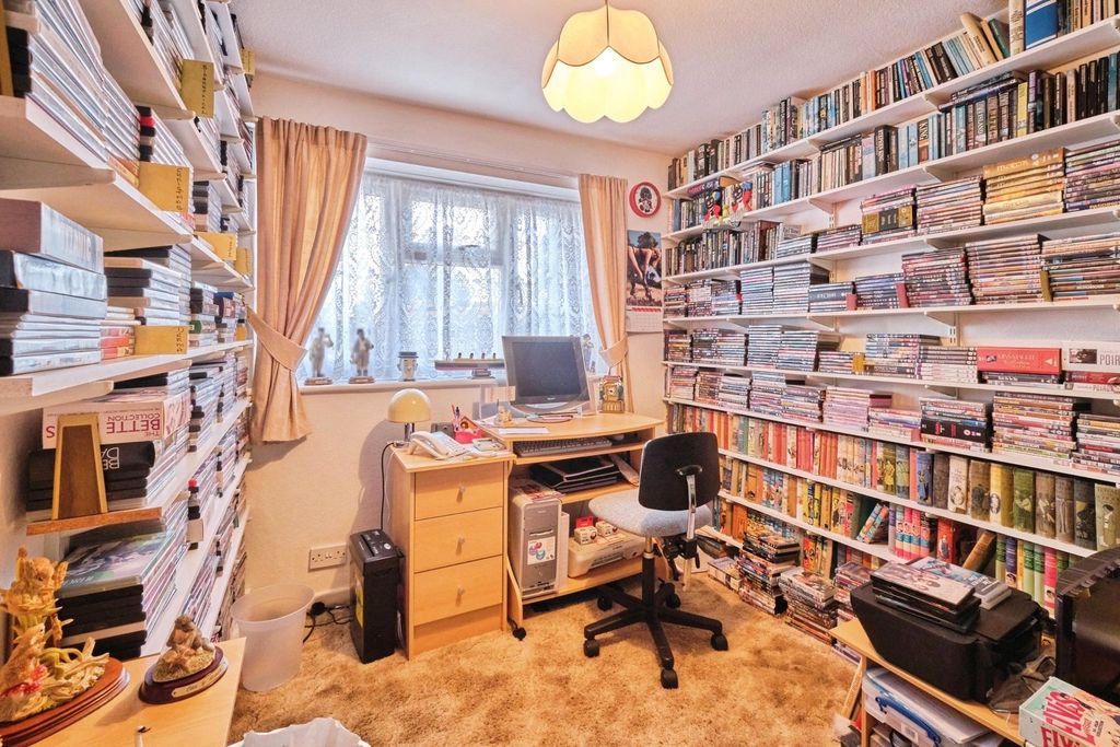 Additional image 12 of 3 bed semi-detached house for saleSimpson Road, Lichfield, Staffordshire WS13