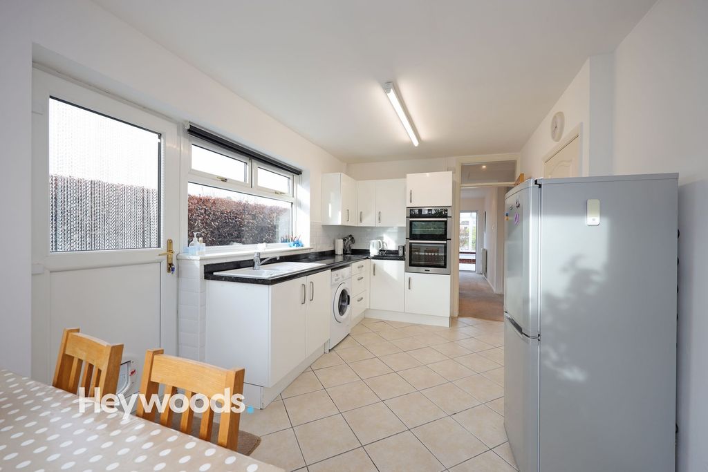 Additional image 4 of 2 bed detached bungalow for saleGolborn Avenue, Meir Heath, Stoke On Trent ST3
