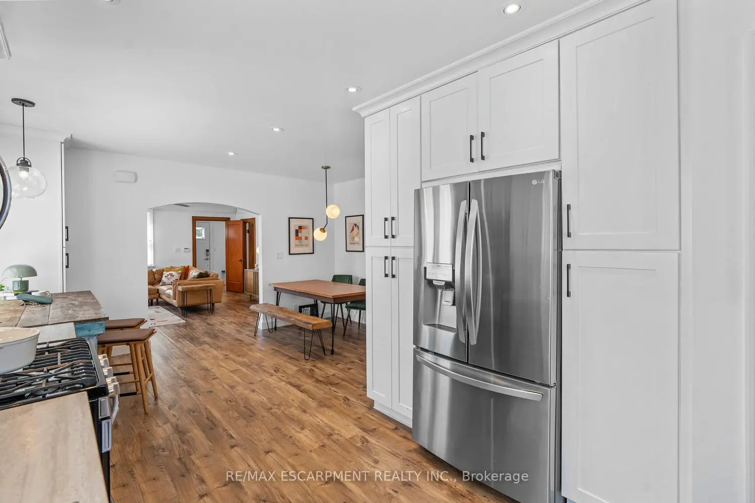Additional image 5 of 17 Davis Street