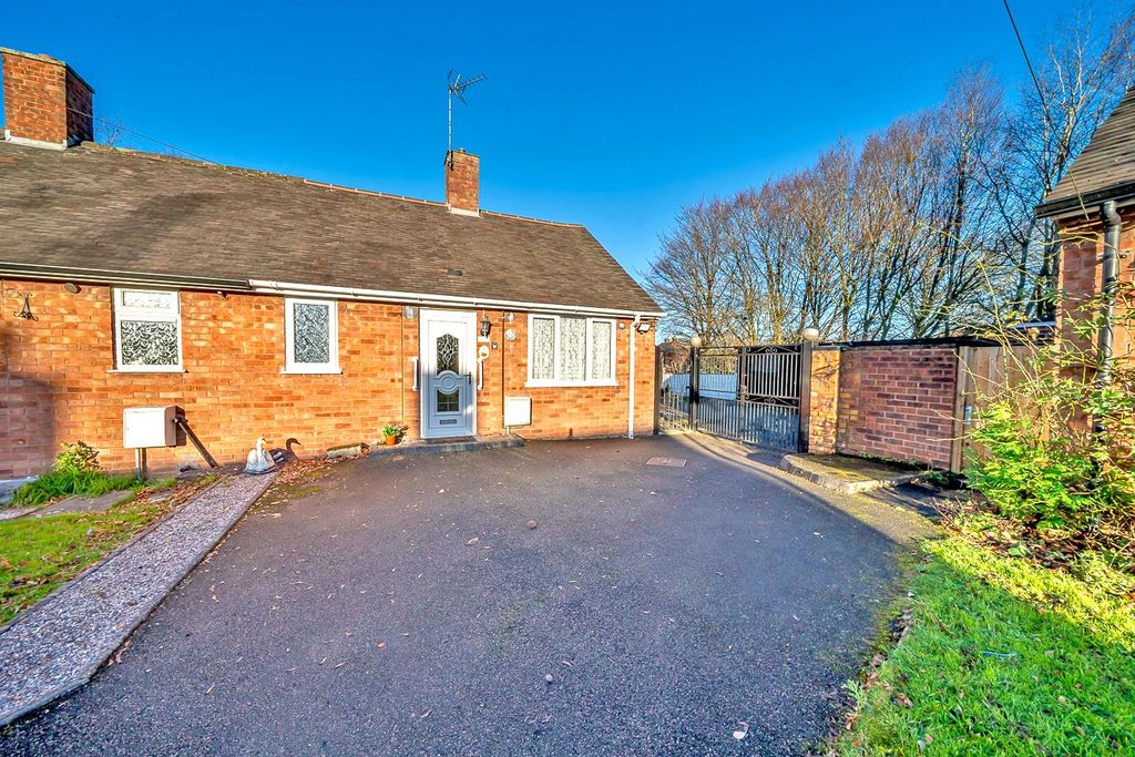 Additional image 21 of 1 bed semi-detached bungalow for saleSpeedy Close, Cannock WS11