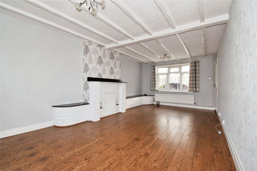Additional image 3 of 3 bed semi-detached house for saleHazelwood Road, Wigston, Leicestershire LE18