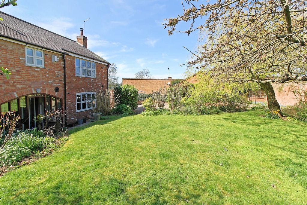 Additional image 29 of 4 bed detached house for saleGrange Lane, Thurnby LE7