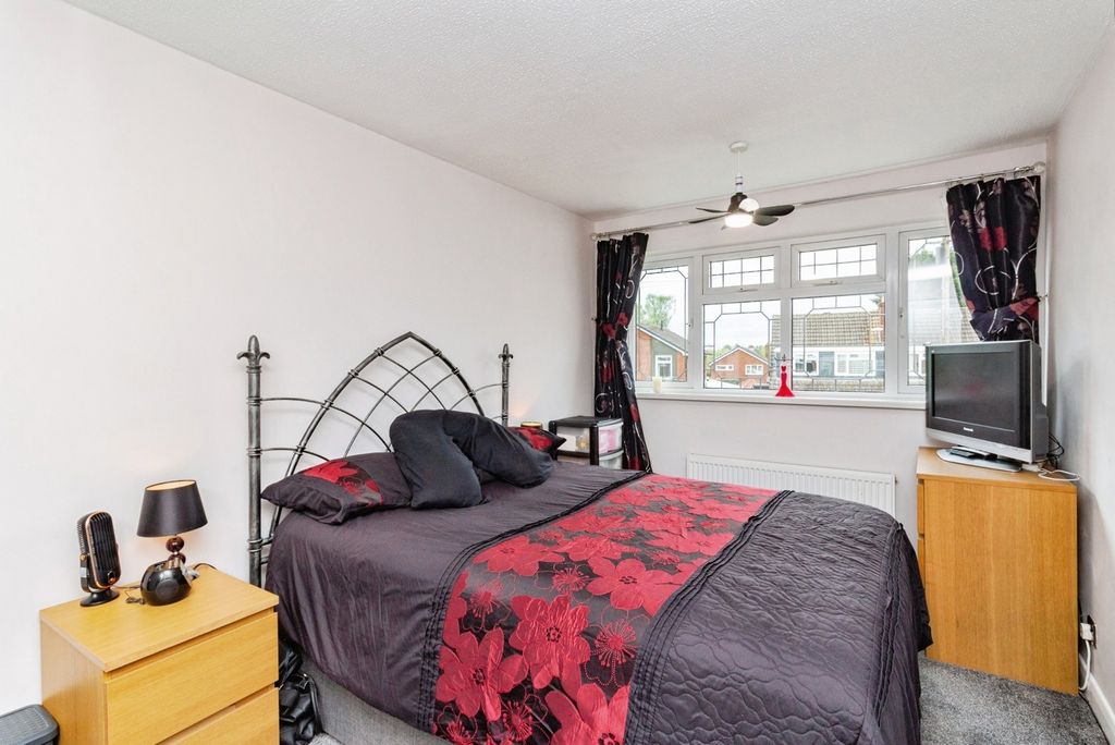 Additional image 7 of 3 bed semi-detached house for saleCovert Close, Great Haywood, Stafford, Staffordshire ST18