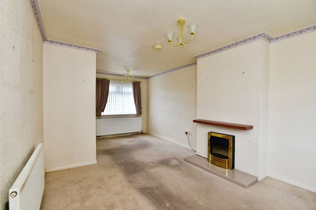 Additional image 3 of 2 bed semi-detached house for saleRydal Way, Newcastle, Staffordshire ST5