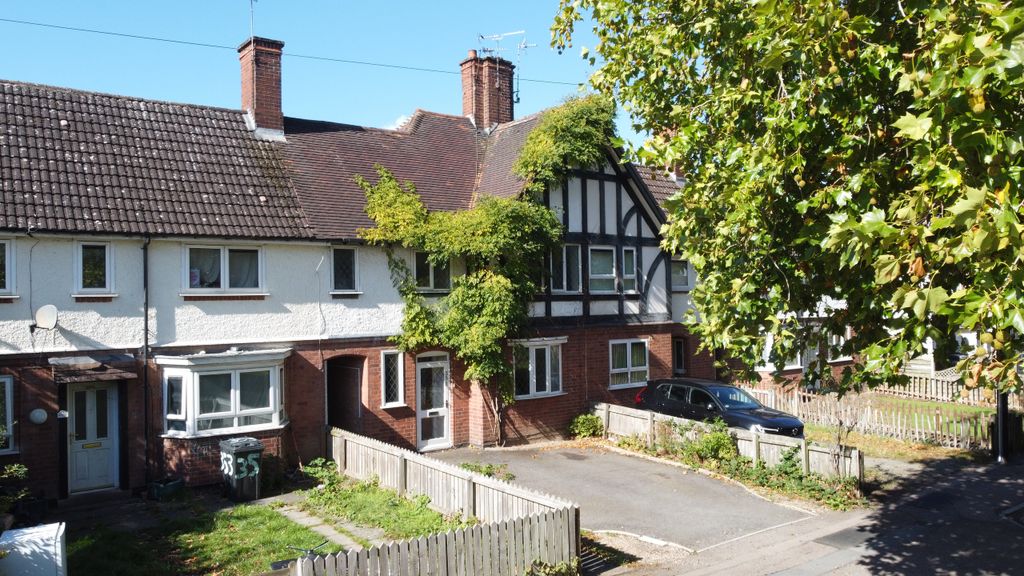 3 bed terraced house for saleNarborough Road, Leicester, Leicestershire LE3