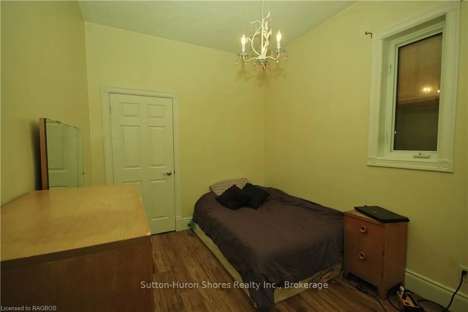 Additional image 10 of 412 Goderich Street