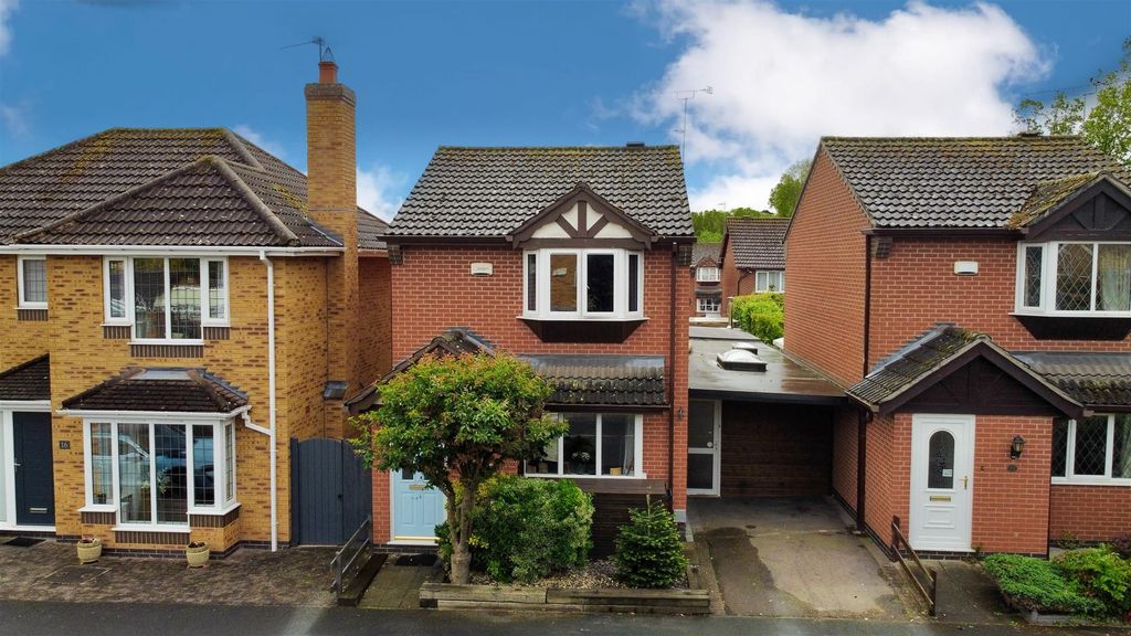 3 bed detached house for saleLindisfarne Drive, Loughborough LE11