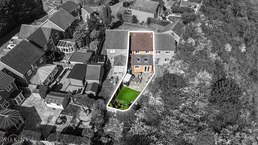 Additional image 23 of 3 bed semi-detached house for saleGlendale Court, Wilnecote, Tamworth, Staffordshire B77