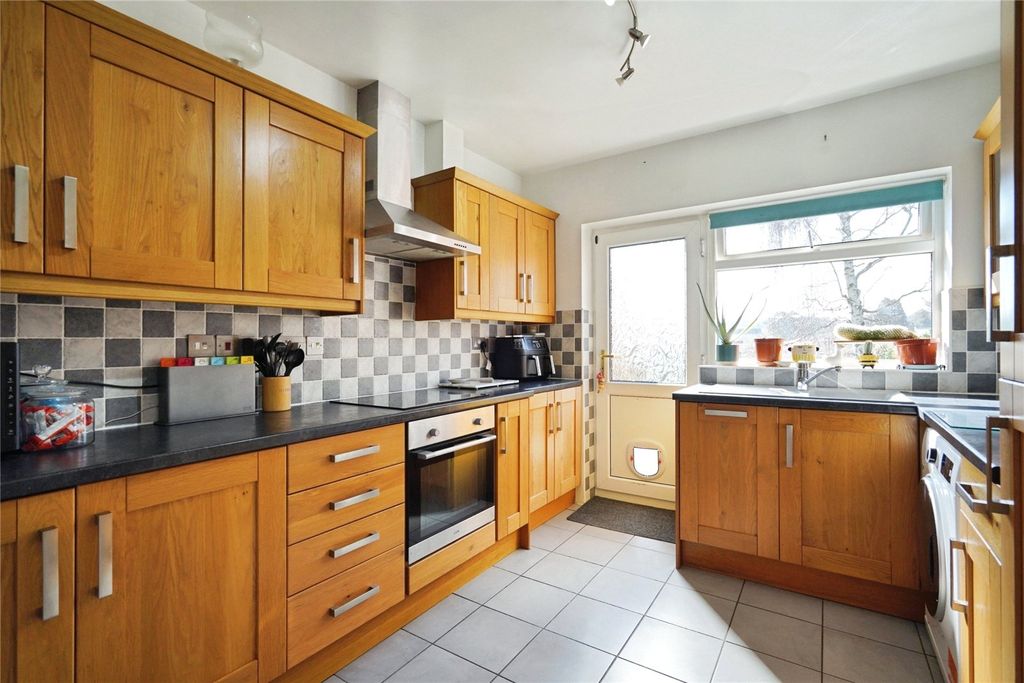 Additional image 4 of 3 bed detached house for saleWelford Rise, Burton-On-Trent, Staffordshire DE13