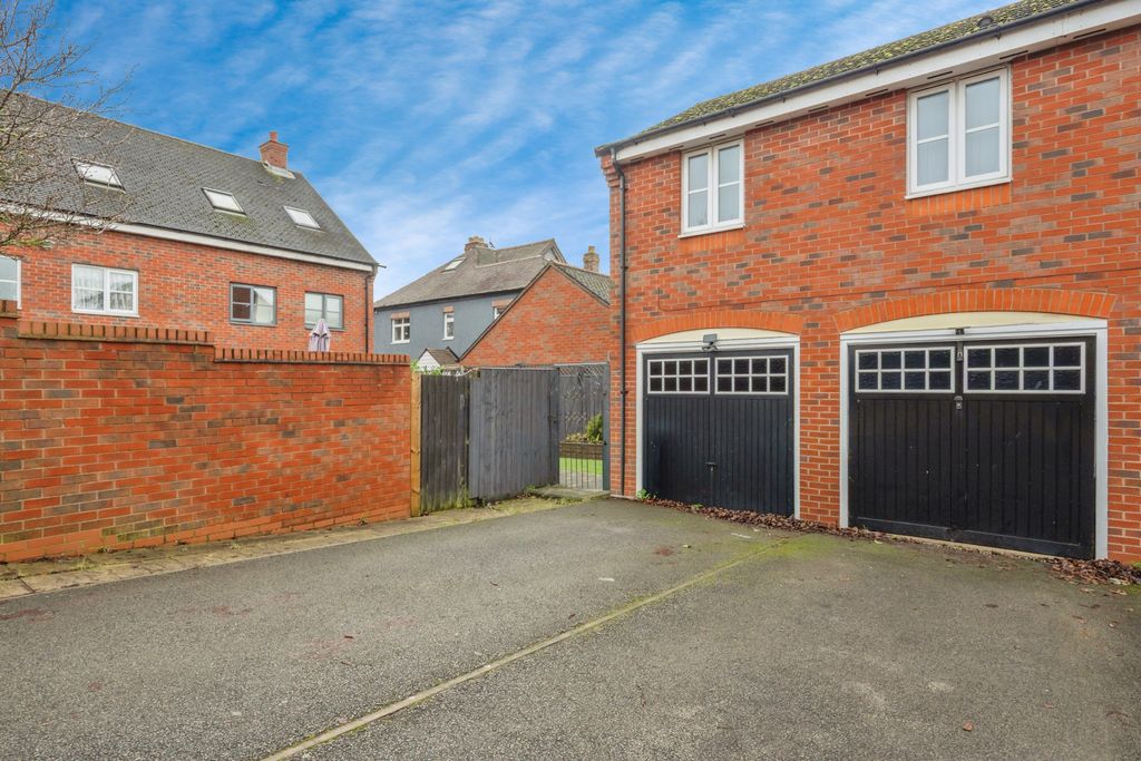 Additional image 15 of 3 bed semi-detached house for saleAmington Road, Tamworth B77