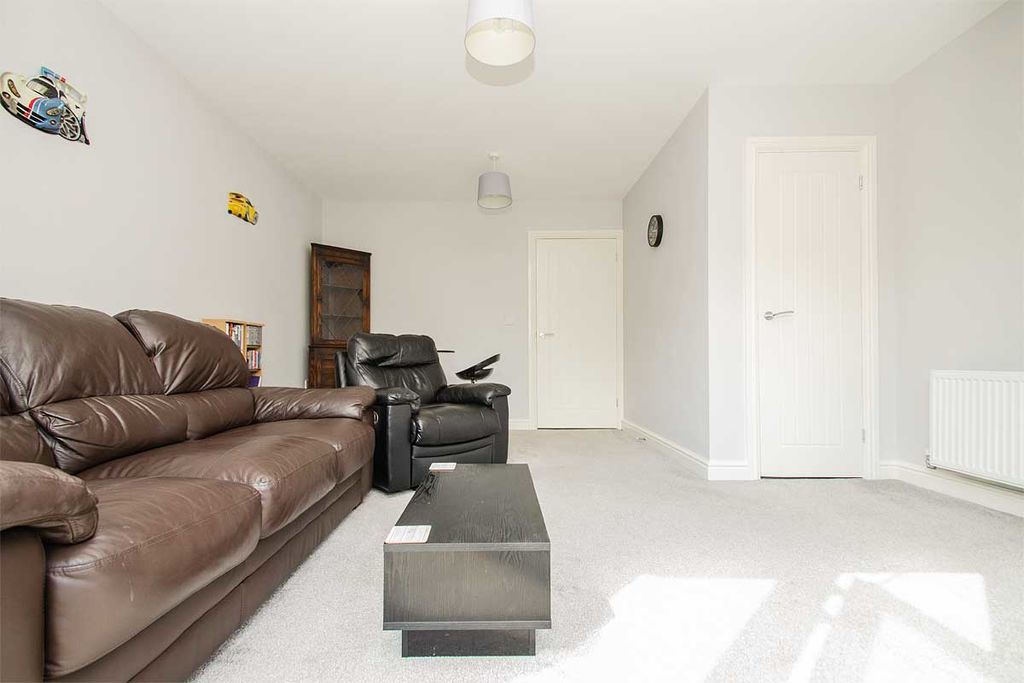Additional image 6 of 2 bed property for saleRobinson Court, Chasetown, Burntwood WS7