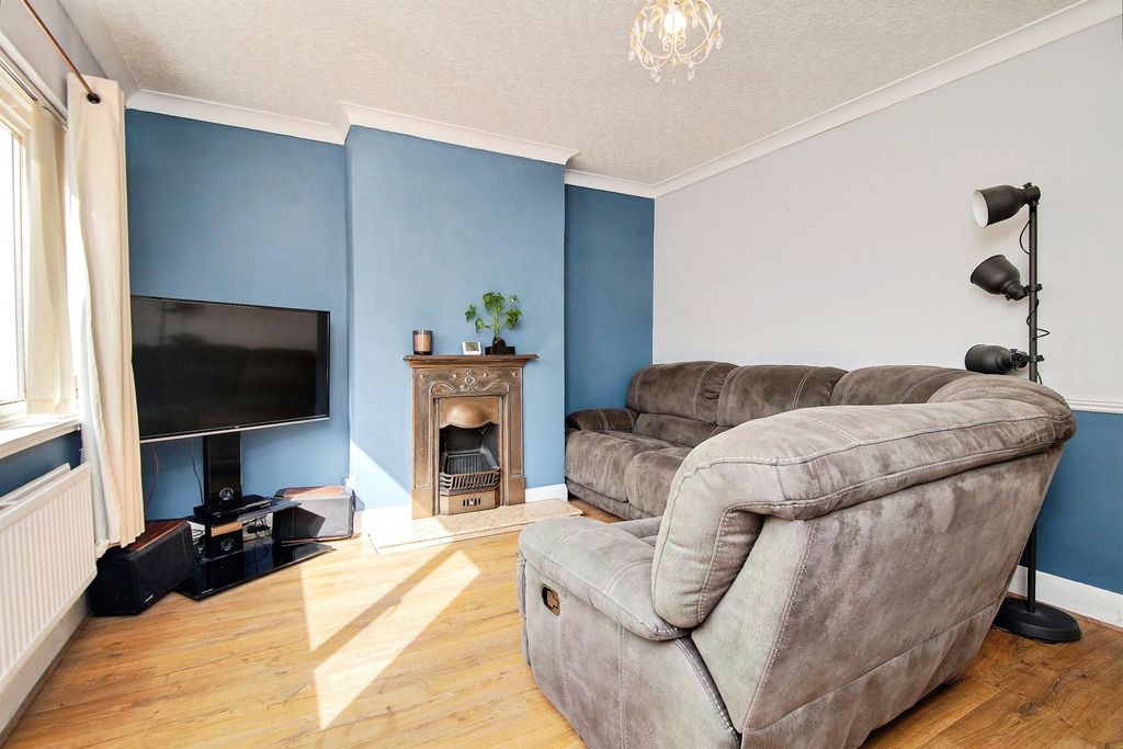 Additional image 2 of 3 bed terraced house for saleDrift Avenue, Stamford PE9