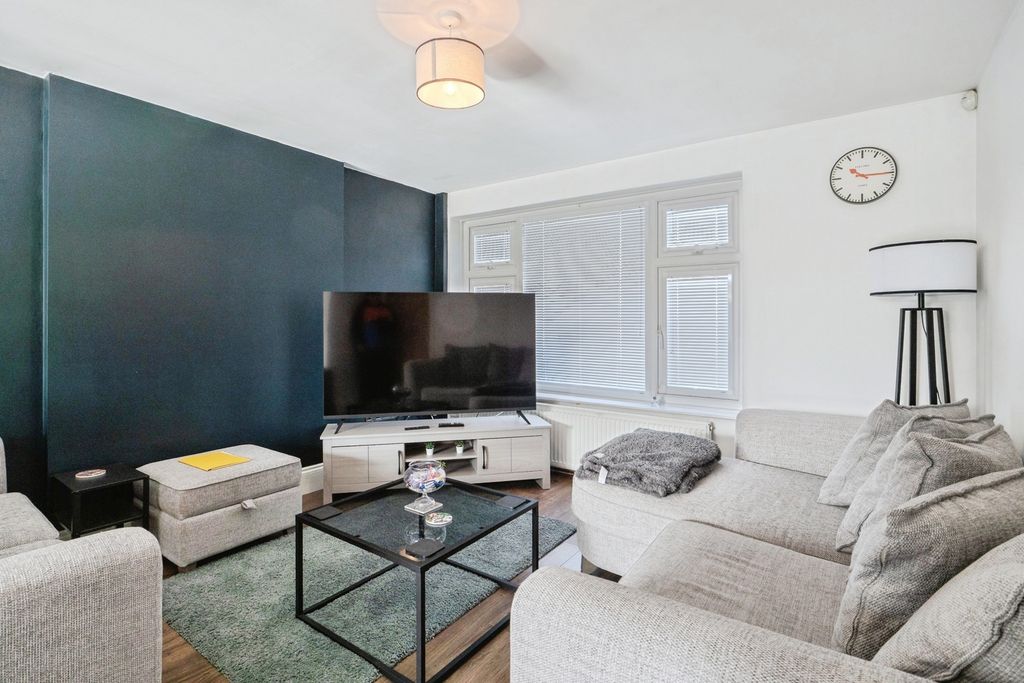 Additional image 5 of 3 bed semi-detached house for saleRaymond Avenue, Loughborough, Leicestershire LE11