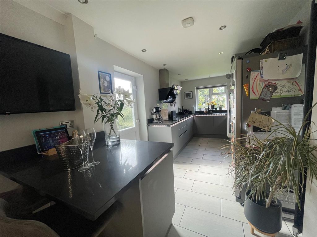 Additional image 6 of 4 bed detached house for saleWebbington Road, Pewsham, Chippenham SN15