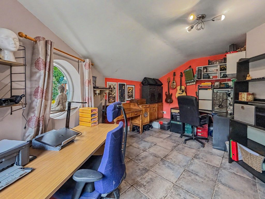 Additional image 26 of 3 bed cottage for sale2A Church Street, Clifton Upon Dunsmore CV23