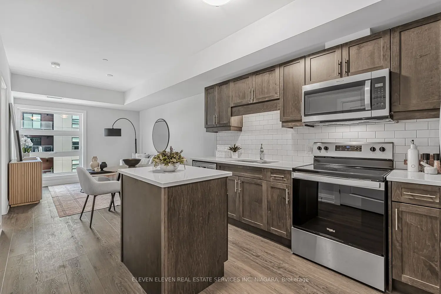118 Summersides Boulevard 302 photo 5