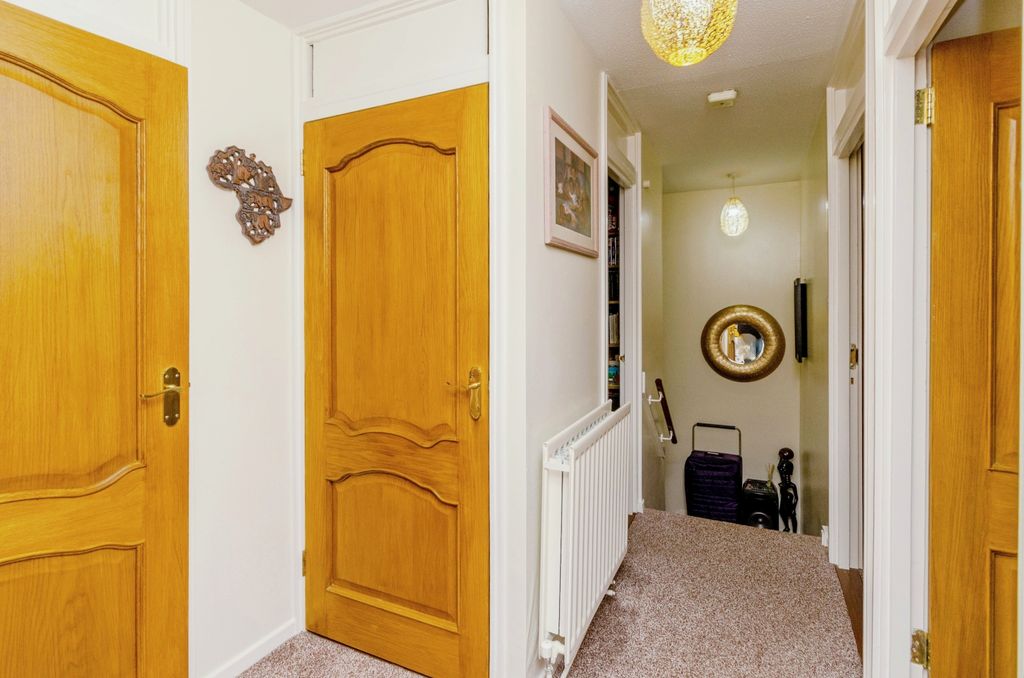 Additional image 12 of 3 bed maisonette for saleHambledon Close, Wolverhampton WV9