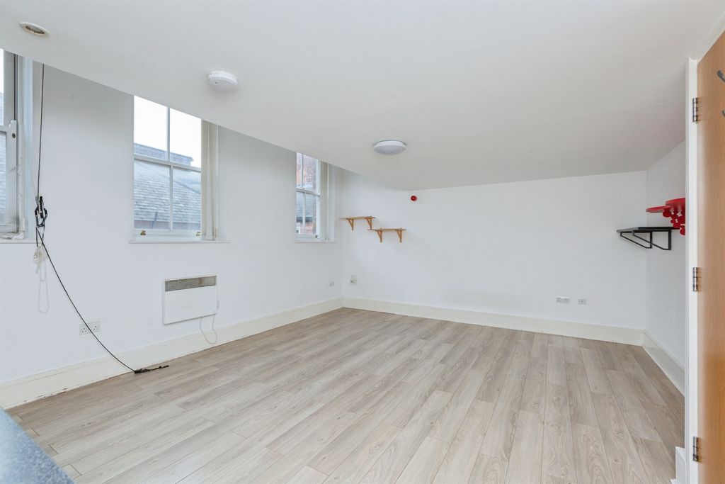 Additional image 5 of 2 bed flat for saleWimbledon Street, Leicester LE1