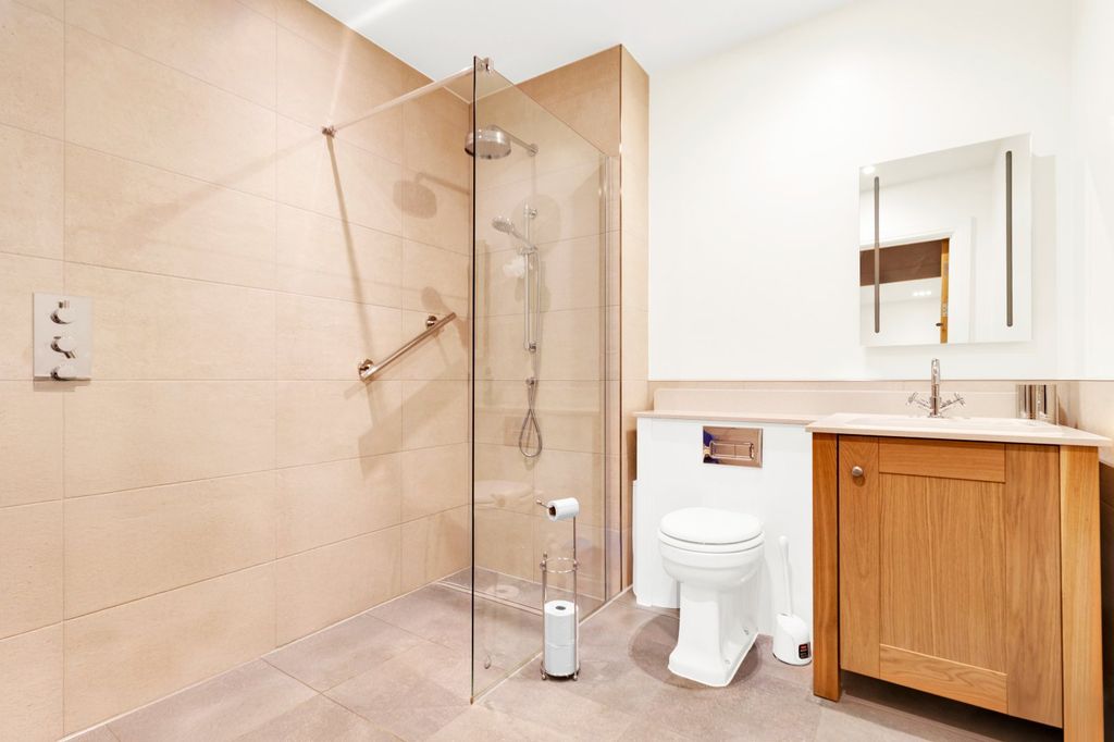 Additional image 6 of 1 bed property for saleLime Crescent, Siddington Park, Siddington, Cirencester GL7