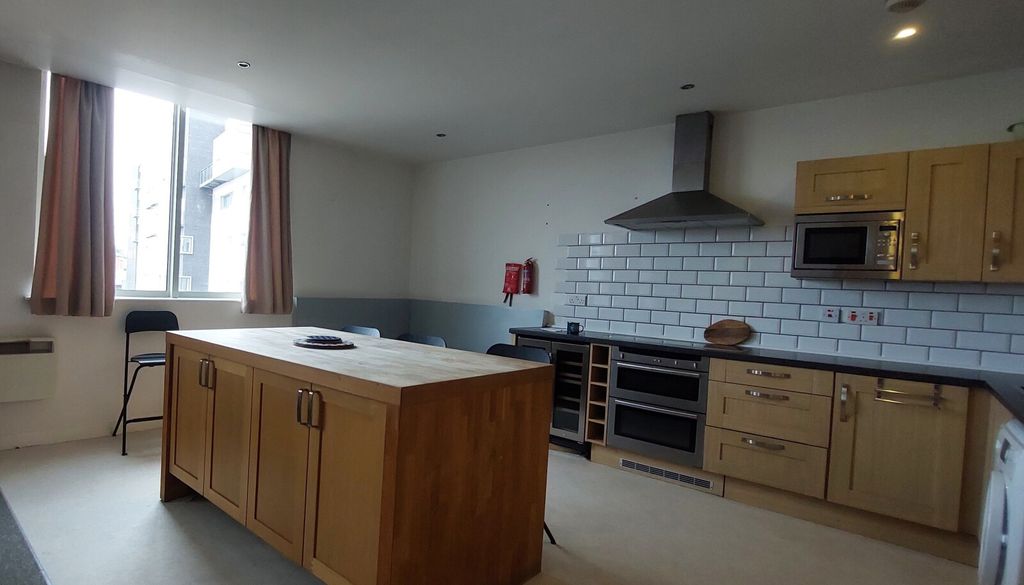 Additional image 4 of 3 bed flat for saleWimbledon Street, Leicester, Leicestershire LE1