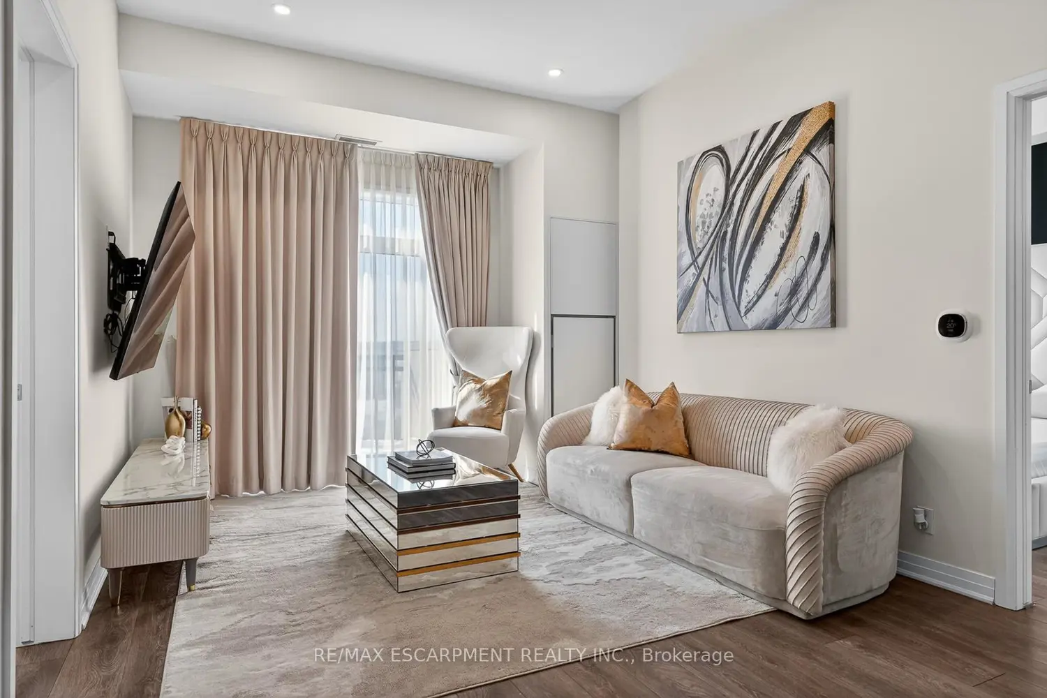 Additional image 4 of 1105 Leger Way 631