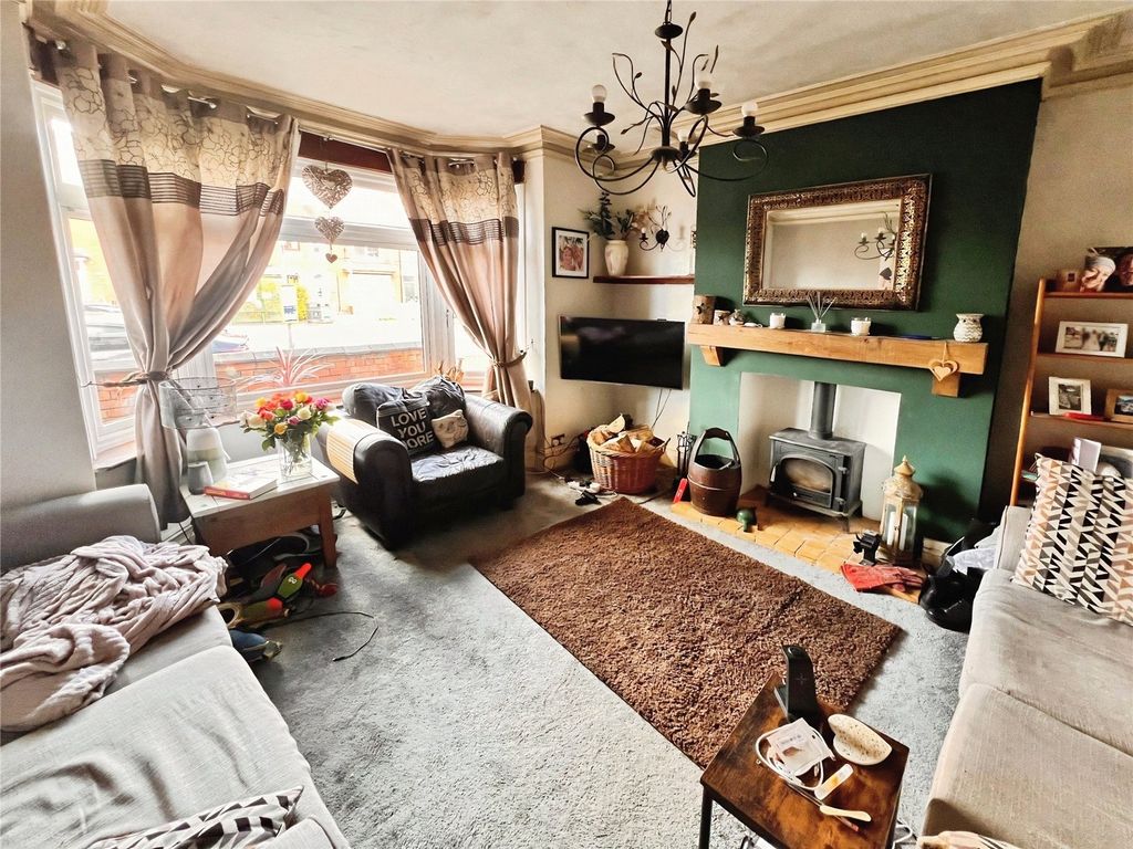 Additional image 2 of 4 bed semi-detached house for saleBelvedere Road, Burton-On-Trent, Staffordshire DE13