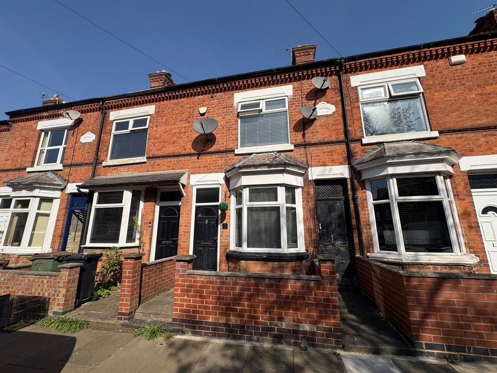 2 bed terraced house for saleHealey Street, Wigston LE18