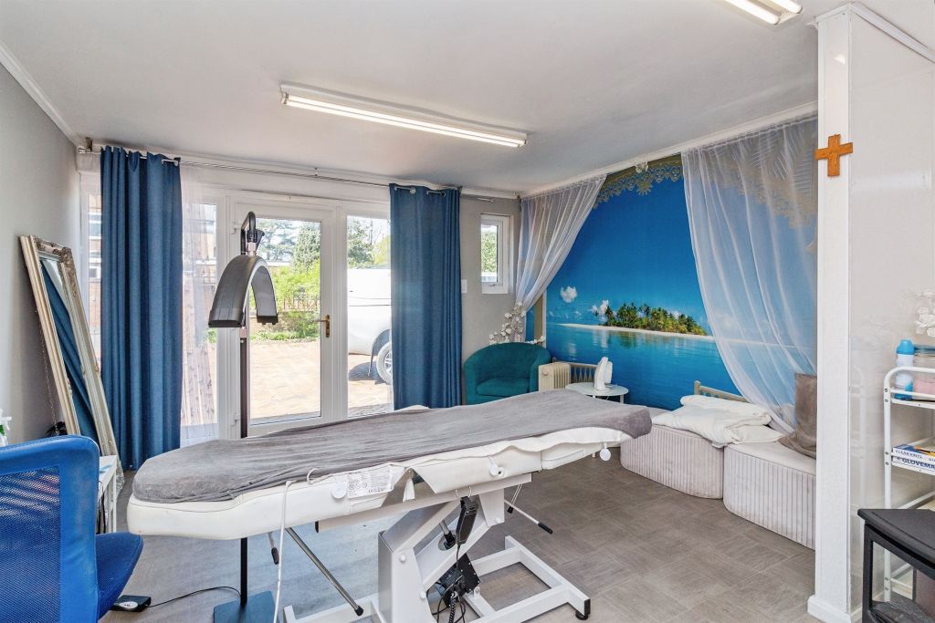 Additional image 14 of 4 bed detached house for salePulteney Drive, Stafford ST16
