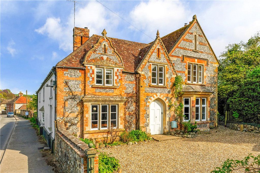 3 bed semi-detached house for saleWest Street, Aldbourne, Marlborough, Wiltshire SN8