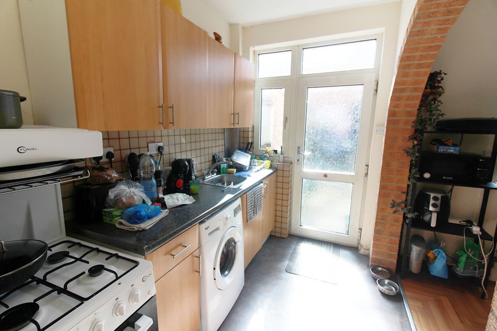 Additional image 10 of 3 bed end terrace house for saleBeatrice Road, Newfoundpool, Leicester LE3