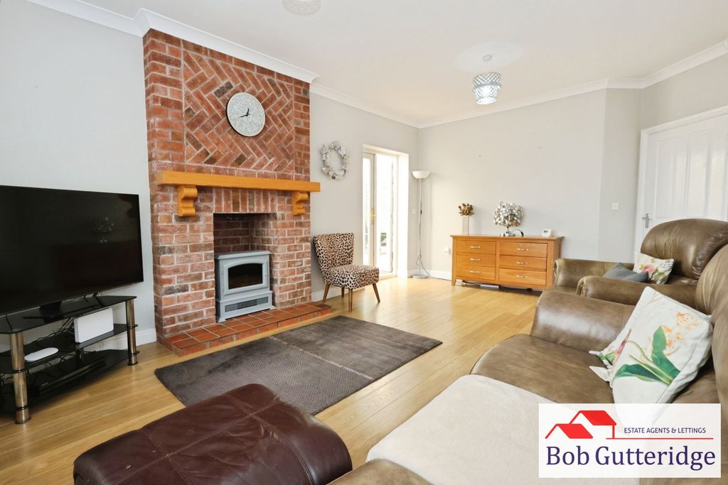 Additional image 2 of 3 bed detached bungalow for saleSeabridge Road, Seabridge, Newcastle ST5