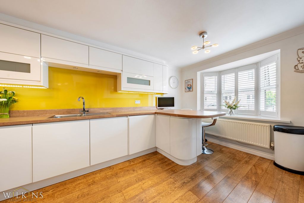 Additional image 8 of 4 bed detached house for saleField Close, Kettlebrook, Tamworth, Staffordshire B77