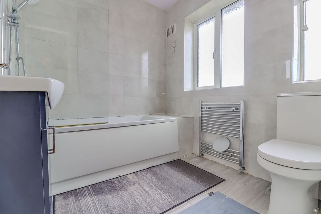 Additional image 10 of 3 bed terraced house for saleSandhurst Road, Leicester LE3