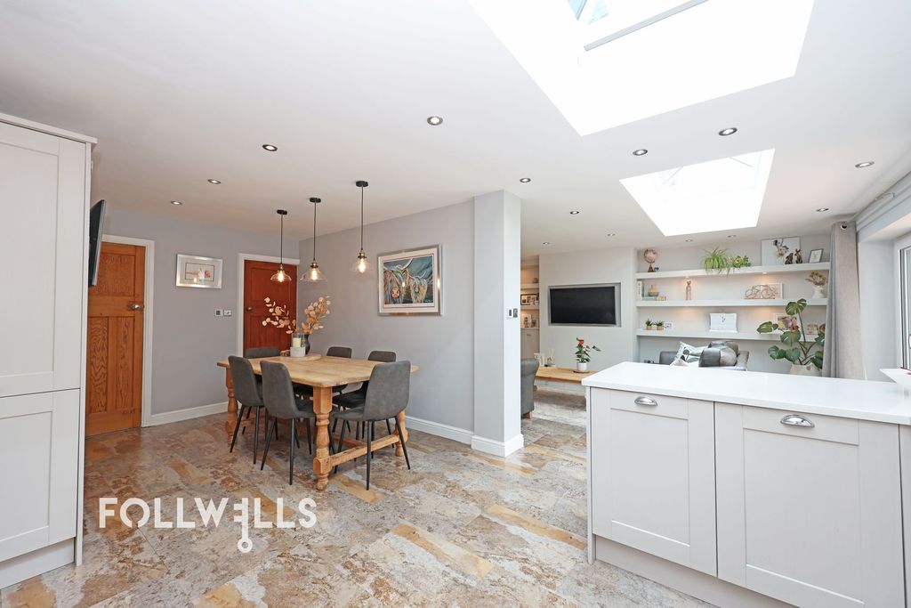 Additional image 2 of 4 bed semi-detached house for saleMyott Avenue, Newcastle ST5