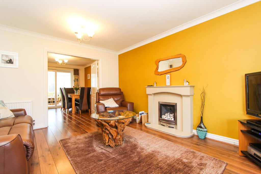 Additional image 5 of 4 bed detached house for saleMoat Drive, Drayton Bassett, Tamworth B78