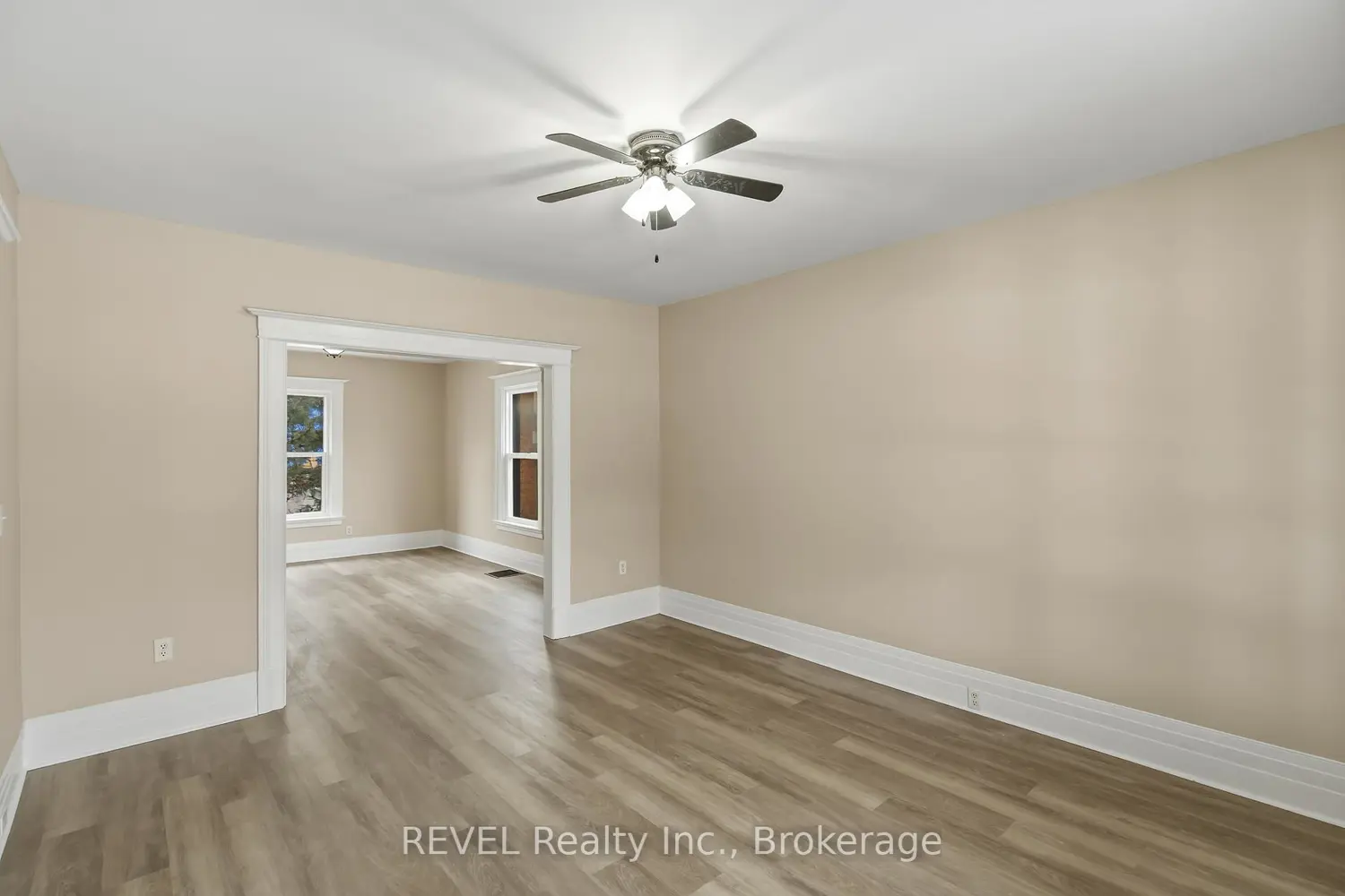 Additional image 6 of 184 Queenston Street