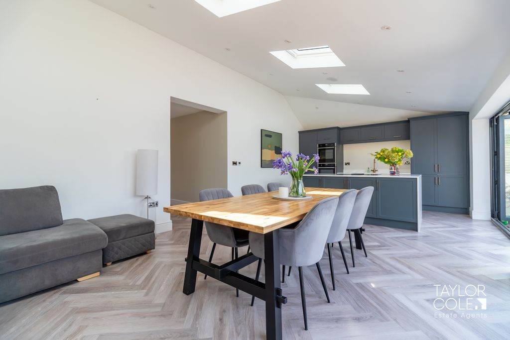Additional image 11 of 3 bed semi-detached house for saleComberford Road, Tamworth B79